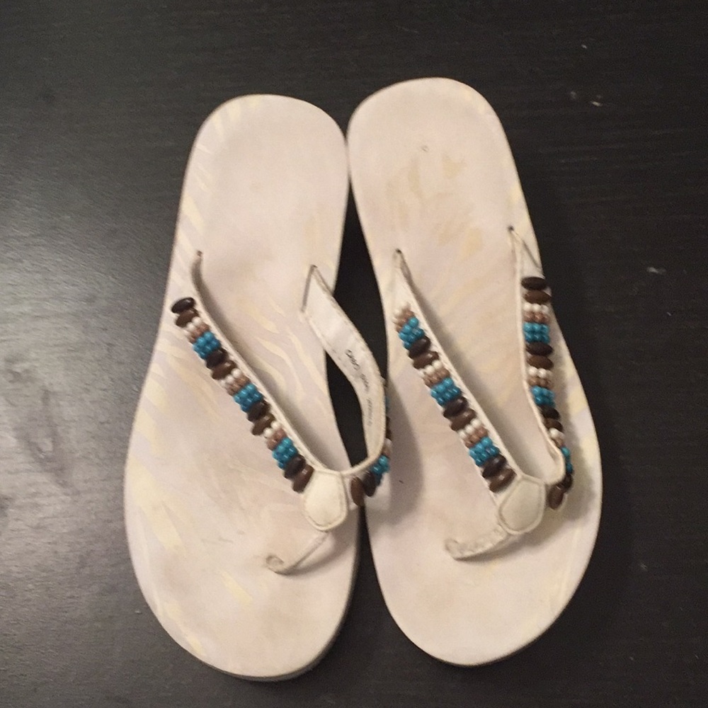 Women’s flip flops size 5/6